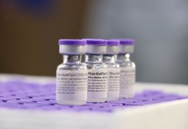 Brasil recebe primeira remessa da Pfizer pelo consórcio Covax Facility