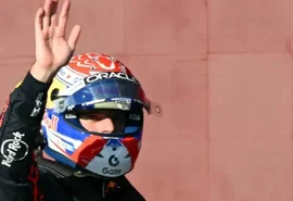 Red Bull avalia opções para substituir Verstappen em caso de saída na F1