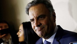 Aécio diz a Anastasia que não vai participar de atos da campanha