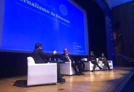 Ministro da educação garante que não vai ter cortes na CAPES