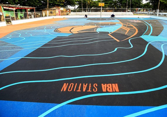 NBA inaugura quadra de basquete nesta segunda (16), em Maceió; veja imagens