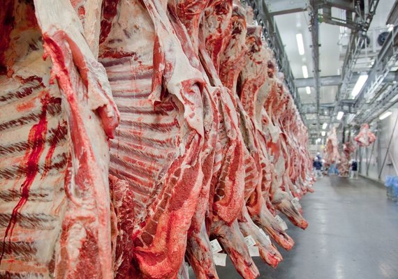 Preço da carne continua alto mesmo com embargo chinês