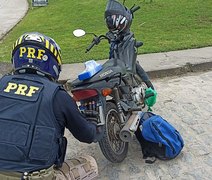 PRF prende homem que transportava 1kg de maconha em Murici