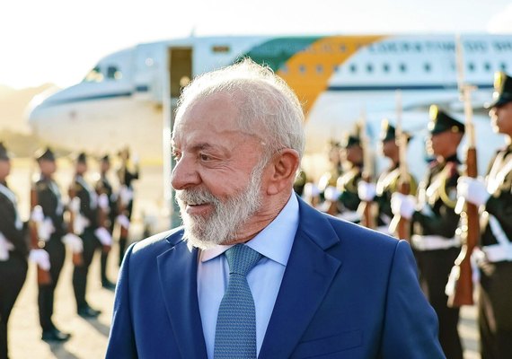 Lula critica intervenções militares ilegais e cobra reação da América Latina