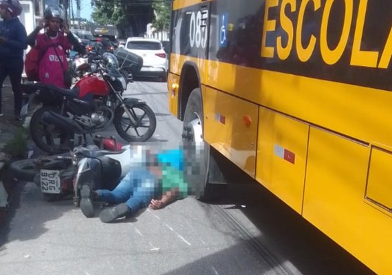 Motociclista da empresa Verdes Mares morre após colisão com ônibus na Av. Fernandes Lima
