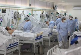 Brasil tem média de 48 mil novos casos de Covid por dia
