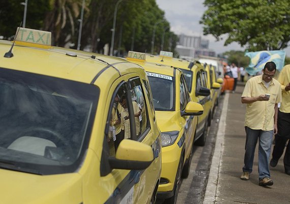 Termina hoje prazo para prefeituras fazerem cadastros no Bem-Taxista
