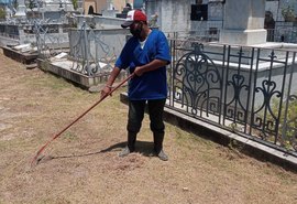 Cemitérios de Maceió passam por reparos para receber visitas no Dia de Finados