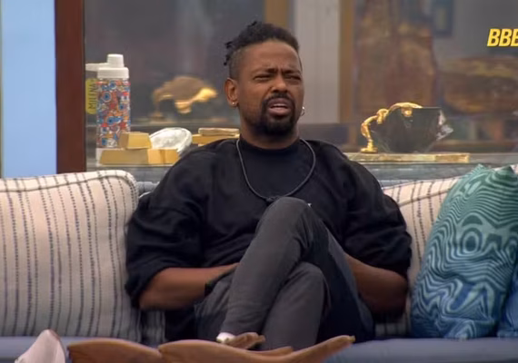 Boneco lidera enquete e aparece como favorito para sair do ‘BBB 26’