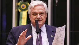 Morre deputado José Mentor, vítima de covid-19