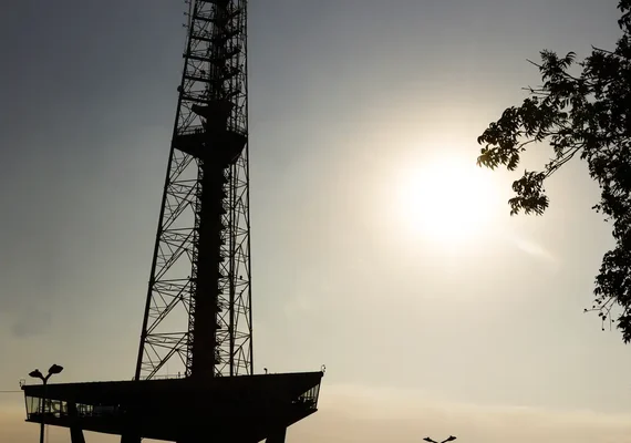 Brasil deve registrar nova onda de calor até quarta-feira (2)