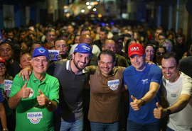 Renan Filho promete novos investimentos em caminhada por Traipu