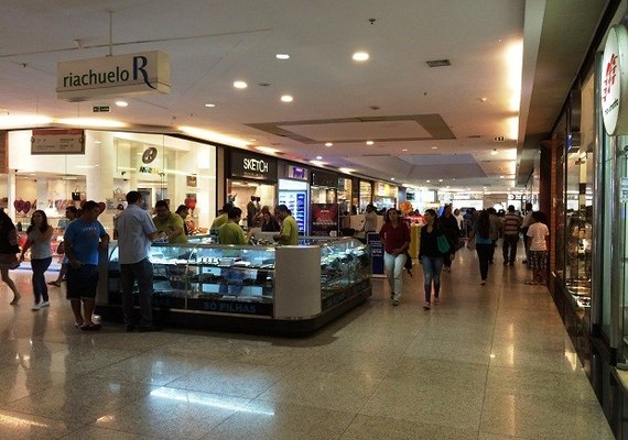 Shoppings abrem durante o carnaval em Maceió e tem até estacionamento grátis