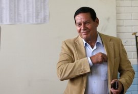 Mourão sobre branqueamento da raça: foi brincadeira