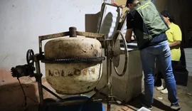 Laticínio clandestino é fechado em Alagoas após flagrante de produção de queijos em betoneira enferrujada