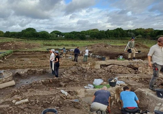 Réptil marinho gigante de 95 milhões de anos é encontrado na Polônia