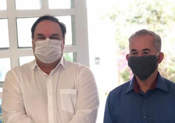 Em Arapiraca, candidato desiste para apoiar Luciano Barbosa