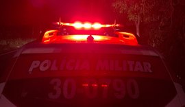 Criança de 5 anos é encontrada sozinha em imóvel no Jacintinho, em Maceió