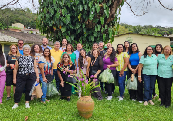 Famtour visita Cooperativa Pindorama como ponto turístico da 'Rota do Coco e Seu Beneficiamento'