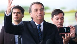 Bolsonaro pede que Congresso amplie posse e porte de armas