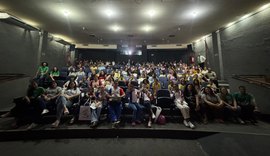 “Essa é a minha primeira vez no cinema”, diz estudante durante ação com alunos da rede pública em AL
