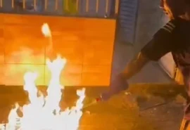 Torcedor queima TV após derrota do Brasil para a Noruega em Maceió
