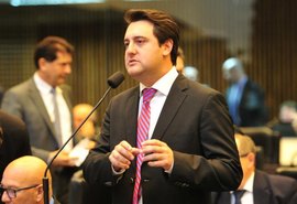 Na disputa pelo governo do Paraná, Ratinho Júnior se “inspira” em Renan Filho