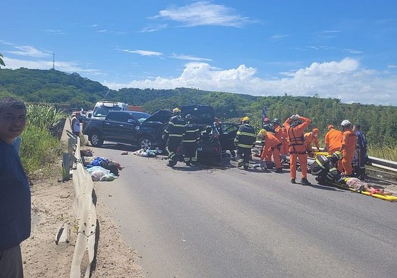 Grave acidente deixa cinco feridos em Maceió