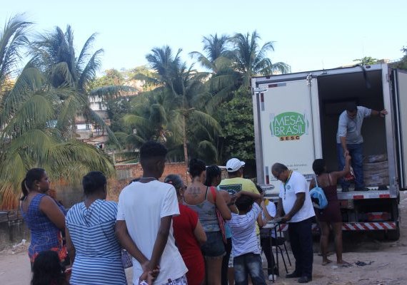 Parceria Sesc e Perdigão faz um Natal mais feliz para 6 mil famílias alagoanas