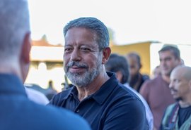 Arthur Lira “começa” campanha para o Senado nas redes sociais