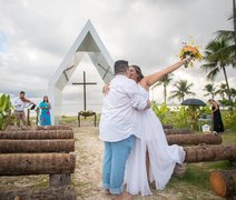 Turistas percorrem mais de 2.500 km para casar na Capelinha de Jaraguá