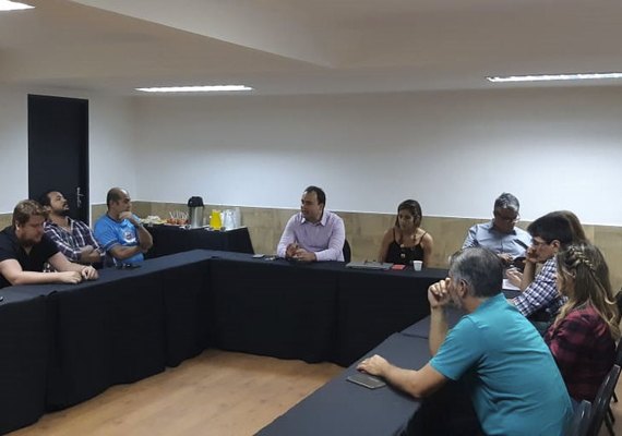 Reunião discute projeto de circuito cultural voltado ao turismo