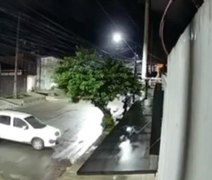 Jovens foram presos em Maceió por assalto a loja de Jóias