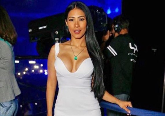Simaria, dupla de Simone, anuncia término com marido após 14 anos de relacionamento