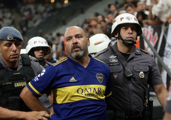Detido por injúria racial, torcedor do Boca é solto após pagar fiança