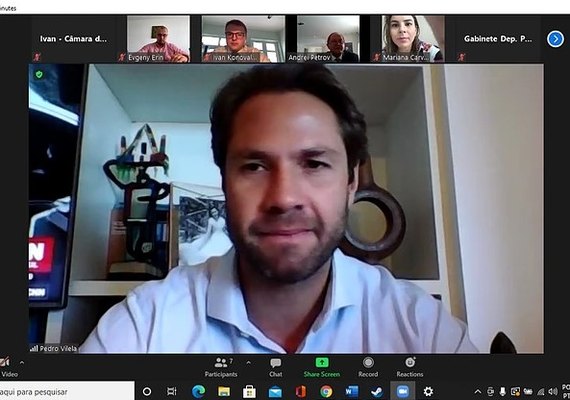 Pedro Vilela confirma que Brasil receberá 10 milhões de doses de Sputnik V