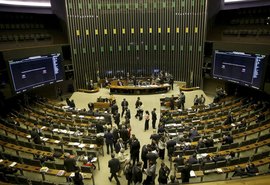 Mais de 90% dos deputados tentarão a reeleição em outubro