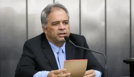 Mudanças partidárias redesenham cenário político em Alagoas