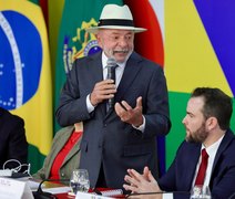 Lula afirma que Desenrola Brasil vai ajudar população a sair do sufoco