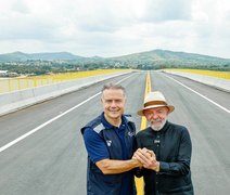 Renan Filho tem audiência com Lula antes do anúncio da nova CNH