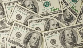 Apesar de anúncio de leilão de US$ 3 bilhões do Banco Central, dólar abre em alta e vai a R$ 4,79