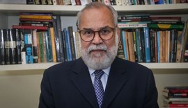 Após breve pausa, o retorno de um grande jornalista