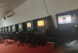 Batalhões apreendem aparelhos de jogos de azar no bairro Cruz das Almas