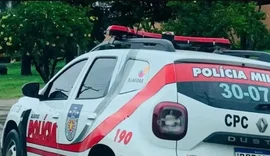 Corpo baleado é encontrado no bairro Ponta Grossa, em Maceió