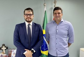 Regulamentação fundiária urbana é tema de reunião entre Seinfra e procuradoria estadual de Sergipe