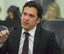 Autor de PL, deputado alagoano diz que não quer privatizar “praias de ninguém'
