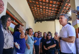 Rafael Brito celebra benefícios e reitera compromisso com educação