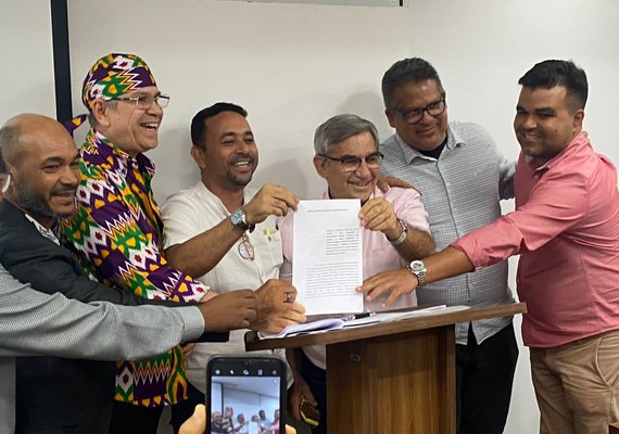 Presidente da Unicafes/AL defende reconhecimento de finanças solidárias em evento na Bahia