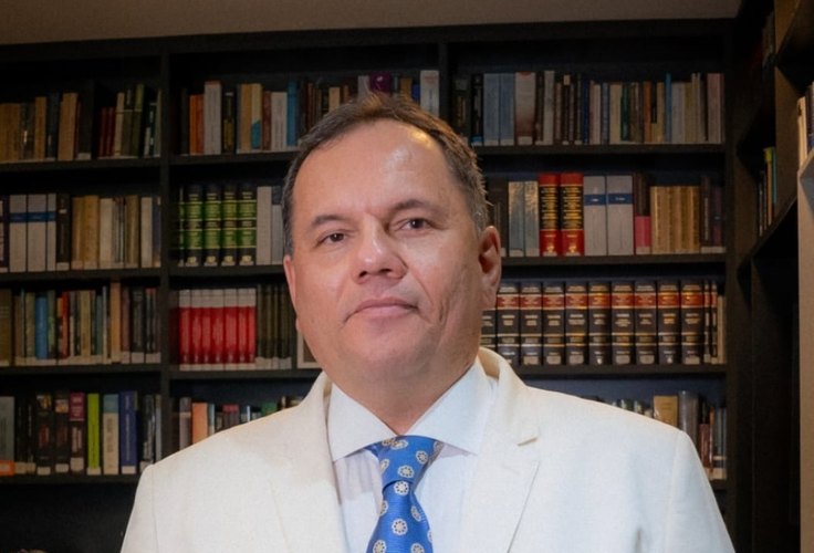 Regulamentação do mercado de energia renovável no Brasil.