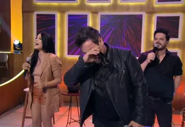 Vocalista do Calcinha Preta chora ao homenagear Paulinha em programa de TV; veja o vídeo